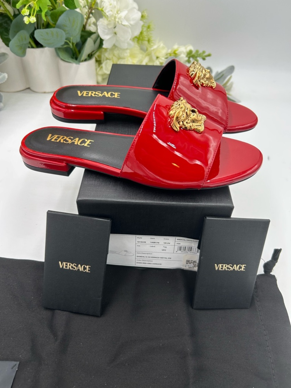 Women's Versace Medusa patent leather slide sandals size 36 made in Italy - Picture 9 of 10